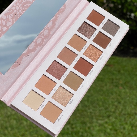 LAURA GELLER Eyeshadow Palette Reigning Rose Seasonless Staples - Picture 8 of 12